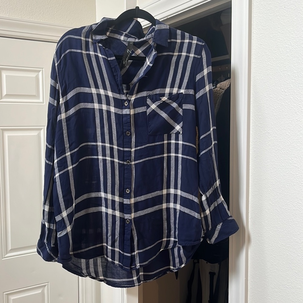 Blue Plaid Button Down Shirt | Size Medium
